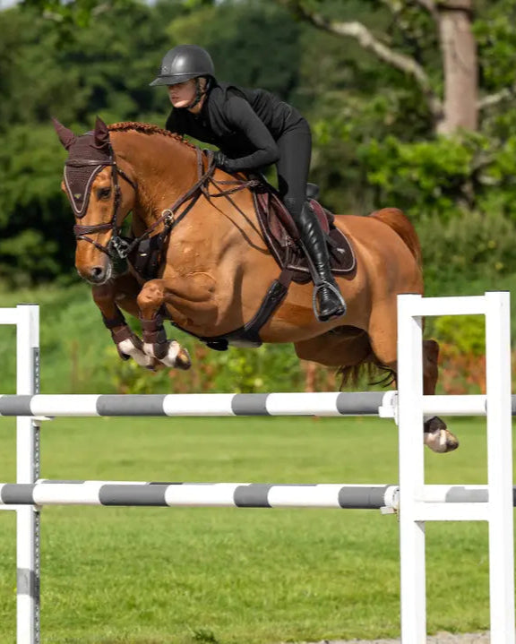 Horse Jumping Equestrian: LeMieux Close Contact Saddle Pad by Equiflair