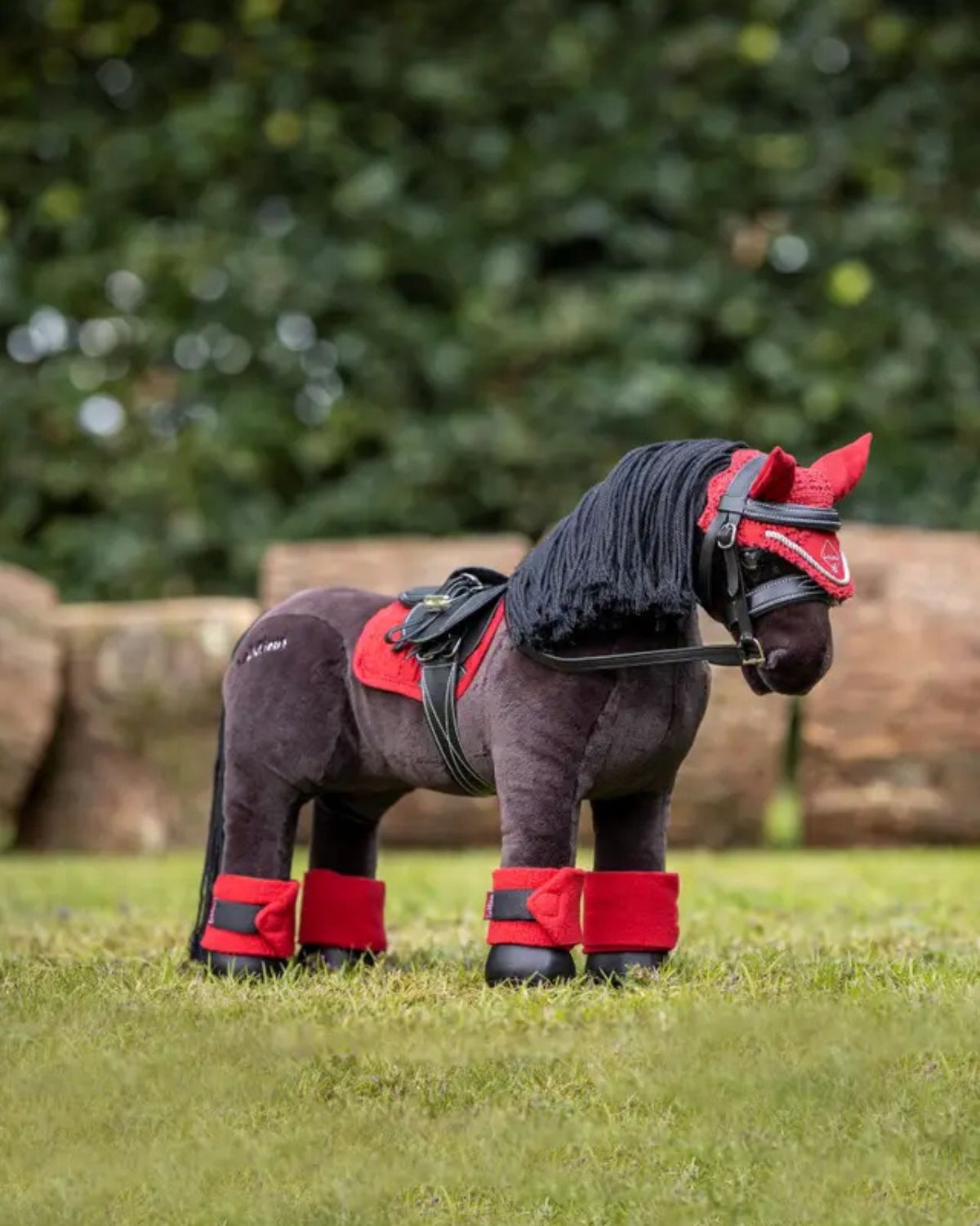 LEMIEUX Toy Pony Freya, Bay Eventer with Saddle & Red Accoutrements, Equestrian Toy Horse