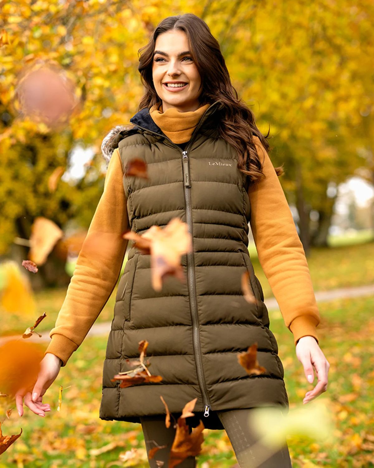 LeMieux Harper Longline Puffer Gilet in Alpine Green for Ladies - Stylish & Warm Vest for Autumn Layering.