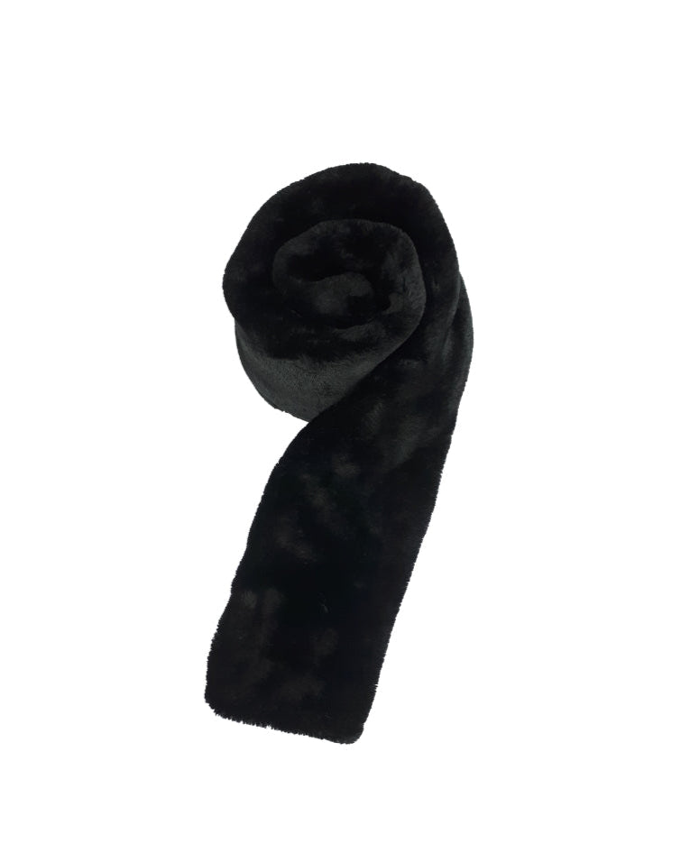 Black Faux Fur Girth Sleeve for Horses - Equiflair CAMEO DELUXE Comfort