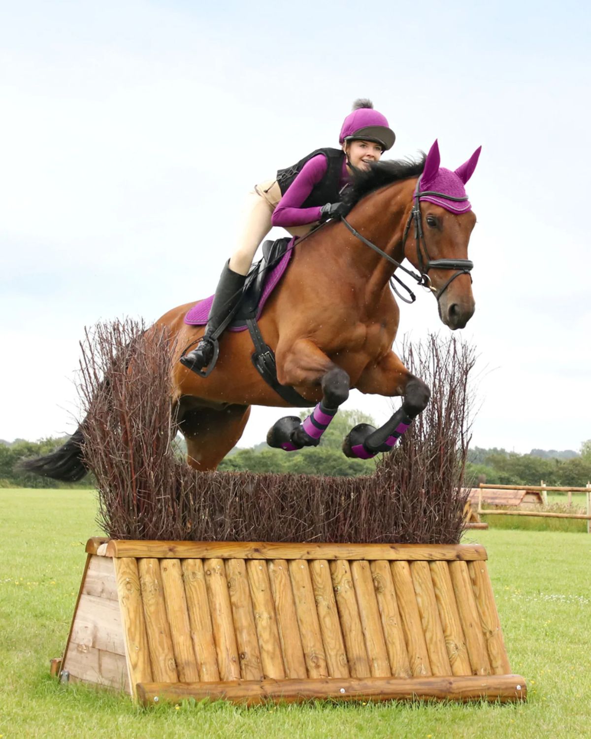 Hy Sport Active Hat Silk with Interchangeable Pom Pom Amethyst Purple