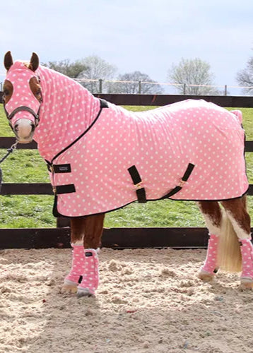 Supreme Products Dotty Fleece Rug - Pretty Pink