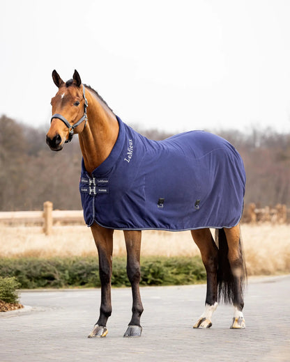 LeMieux Kudos Fleece Cooler Rug Navy on Bay Horse | Horse Blanket | Equiflair