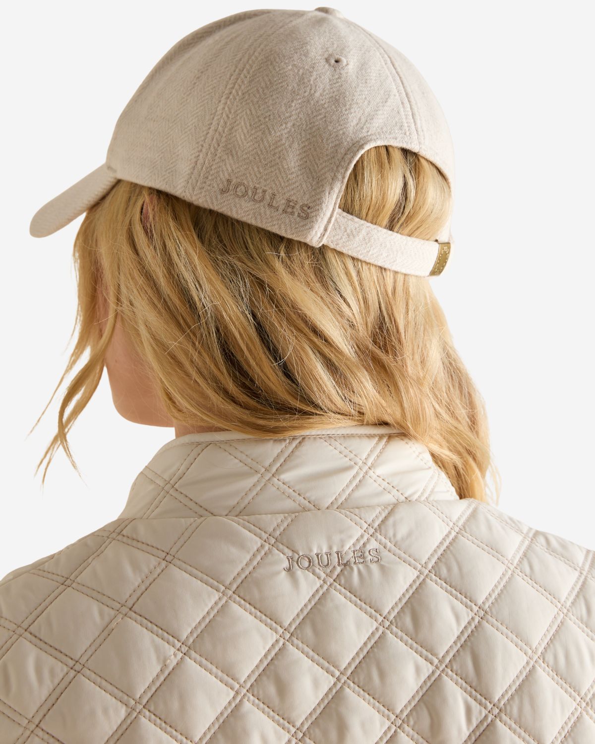 Joules Minx Showerproof Diamond Quilted Gilet Cream