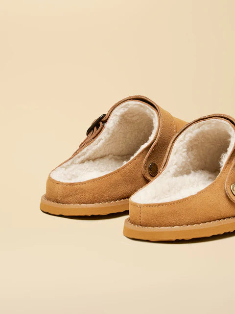 JOULES HAMPDEN CHESTNUT BROWN HOUSE SHOES - Equiflair Saddlery. Suede slippers with cozy borg lining & signature hardware.