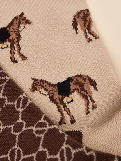 JOULES socks: Brown & cream 2-pack. Horse & giraffe patterns. Equiflair Saddlery socks, comfort & style in every step. #EquestrianFashion