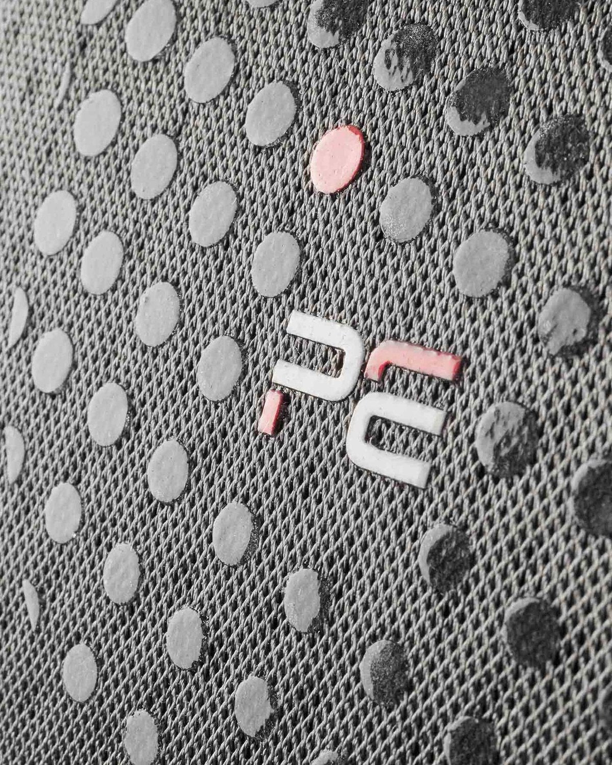Premier Equine Close Contact Airtechnology Anti-Slip Dressage Saddle Pad - Grey. High wither design, maximises airflow and minimises heat.