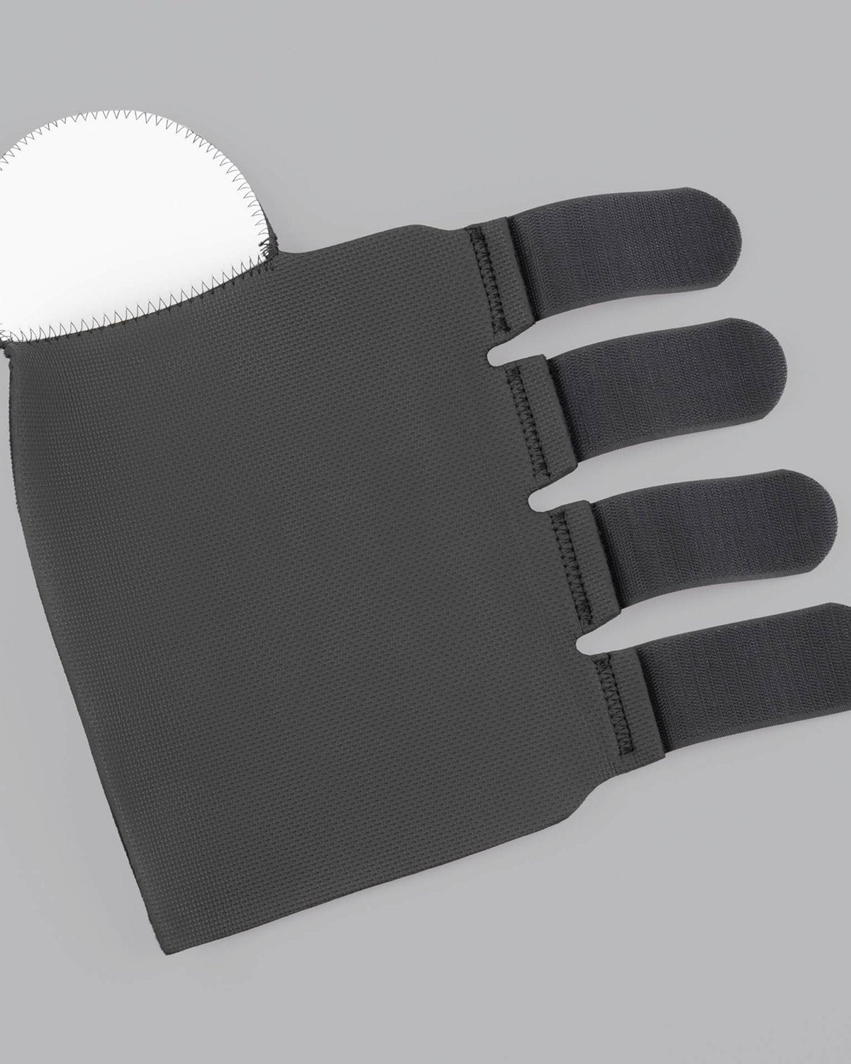 Black Padded Anti-Slip Horse Tail Guard for Travel & Protection - Equiflair