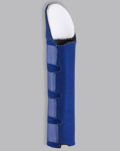 PREMIER EQUINE Navy Horse Tail Guard: Padded, Anti-Slip Protection for Safe Transport & Tail Support. Tail Bone Protection.