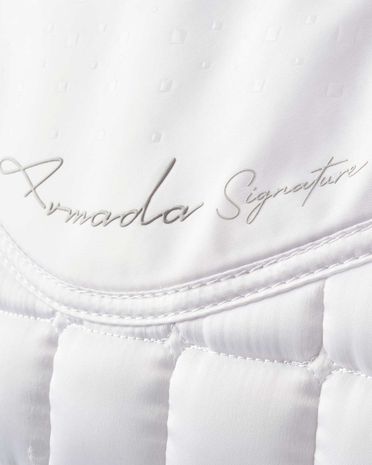 PREMIER EQUINE Armada White Saddle Pad: Close Contact GP/Jump Square for Horse Riding - Equestrian Style