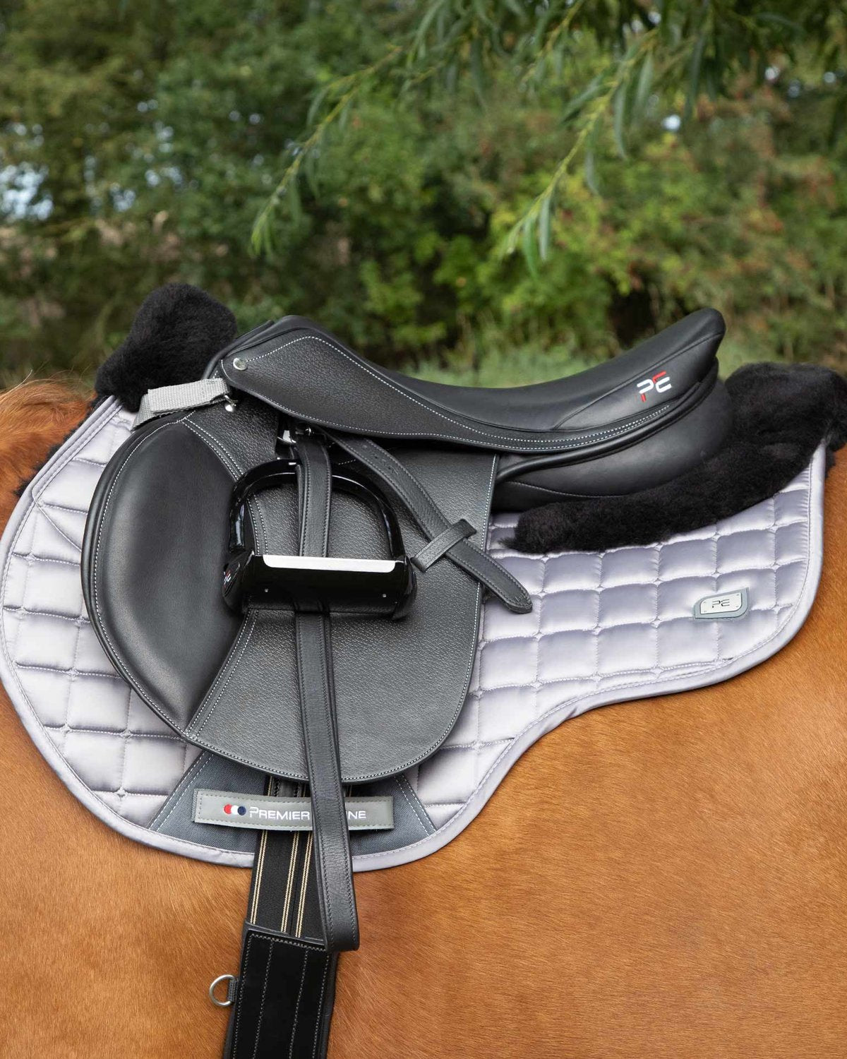 PREMIER EQUINE Atlantis Saddle Pad: Satin Wool GP/Jump Square - Grey/Black. Horse Riding Tack