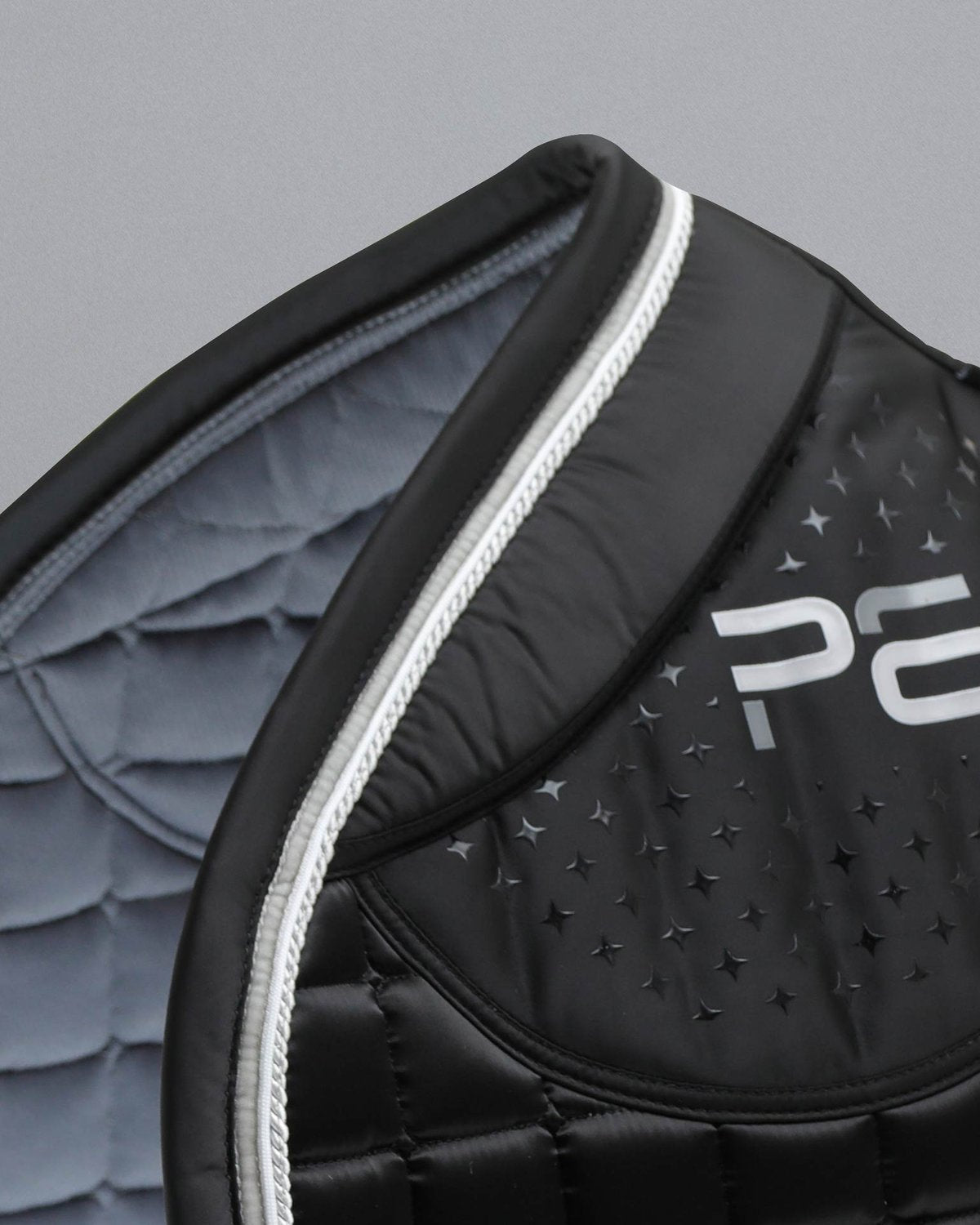 PREMIER EQUINE AZZURE Anti-Slip Black Saddle Pad | Equiflair - GP/Jump Square
