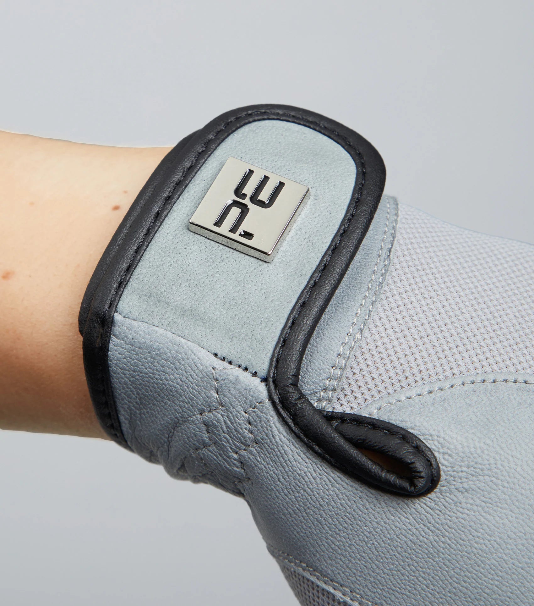 Premier Equine Bordoni Grey Leather Mesh Riding Gloves - Breathable, Touchscreen Compatible Equestrian Gear