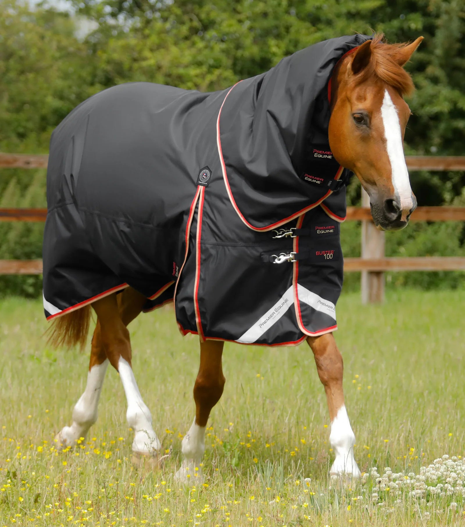 Premier Equine Buster 100g Turnout Rug with Snug-Fit Neck Cover Black