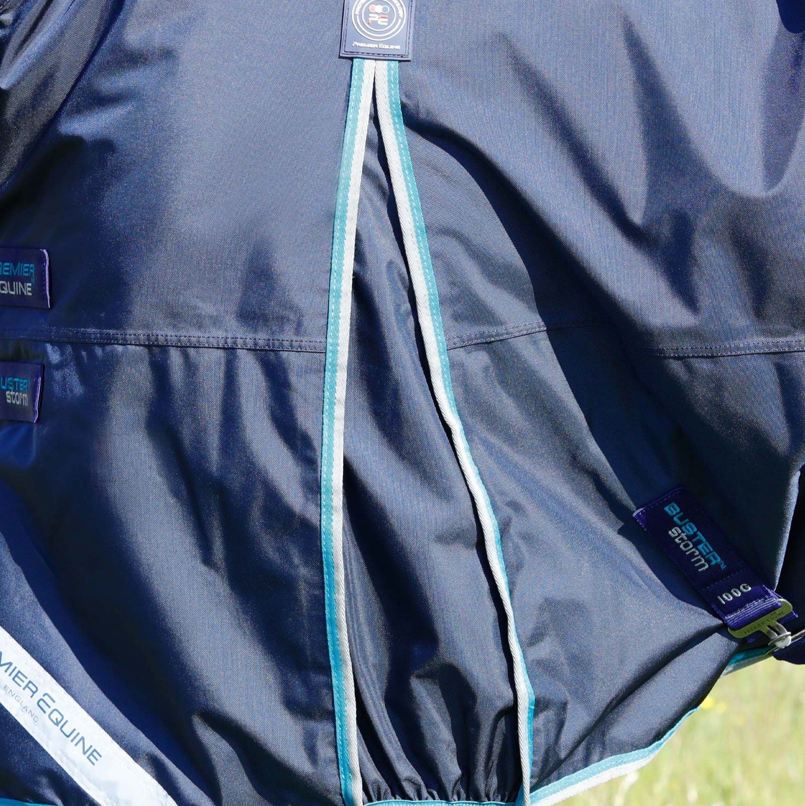 Premier Equine Buster Storm 100g Combo Turnout Rug with Snug-Fit Neck Navy