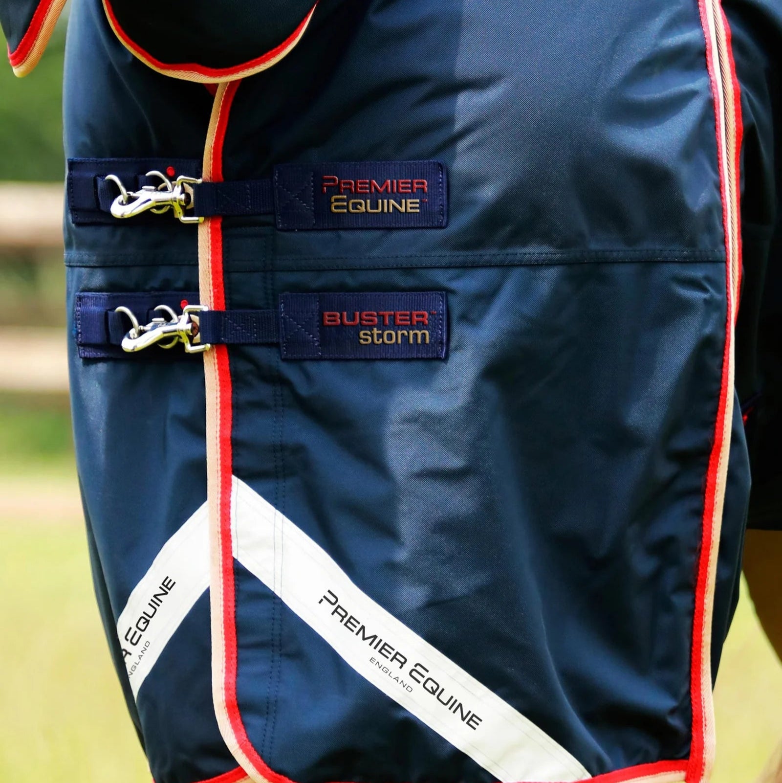 Premier Equine Buster Storm 200g Combo Turnout Rug with Snug-Fit Neck Navy