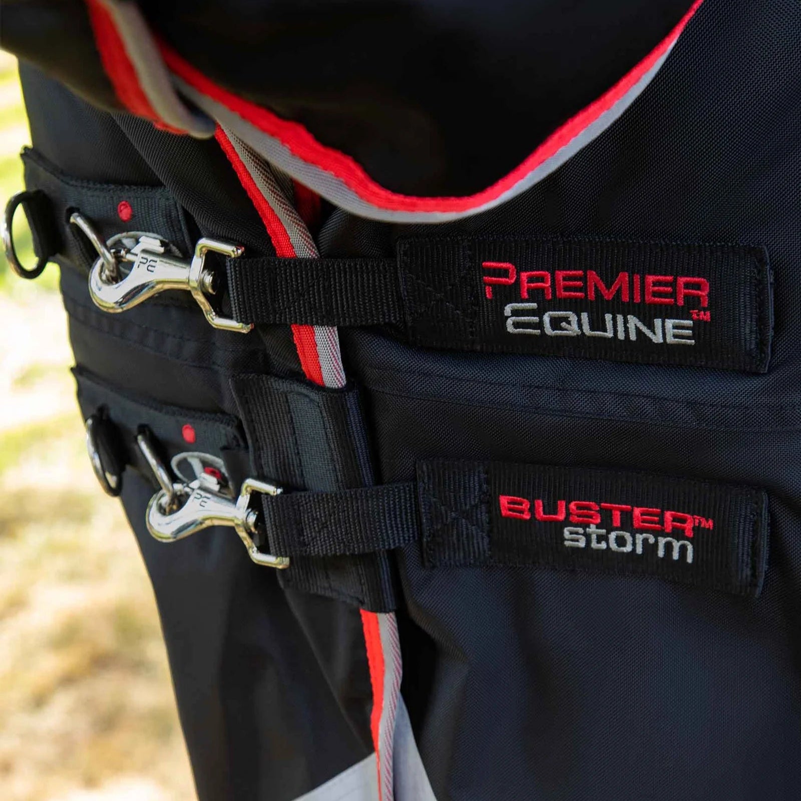 Premier Equine Buster Storm 400g Combo Turnout Rug with Snug-Fit Neck Black