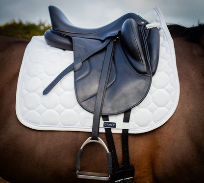 Cameo Dressage Saddlecloth White: Luxurious Equestrian Saddle Pad by Equiflair for Horse Riding