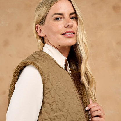 Toggi Carney Women's Reversible Fleece Gilet - Sherpa & Quilted