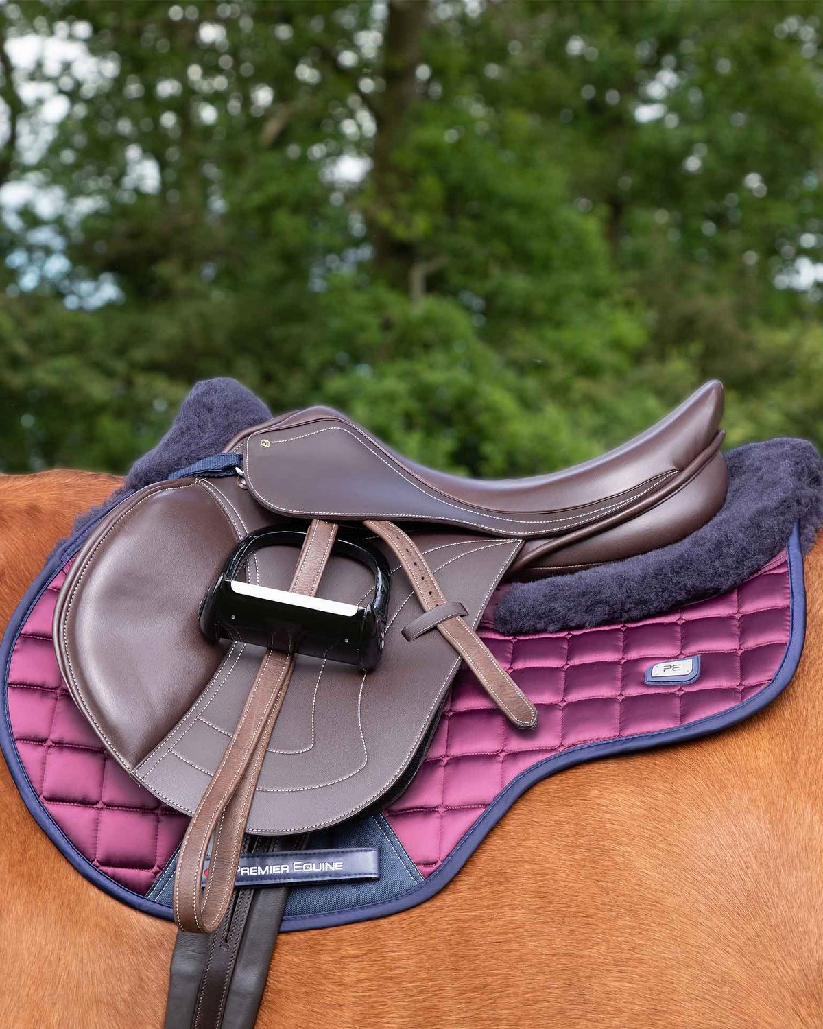 PREMIER EQUINE Dressage Saddle Pad - Merino Wool - Wine Navy. Close Contact Horse Saddle Pad. Premium Quality.