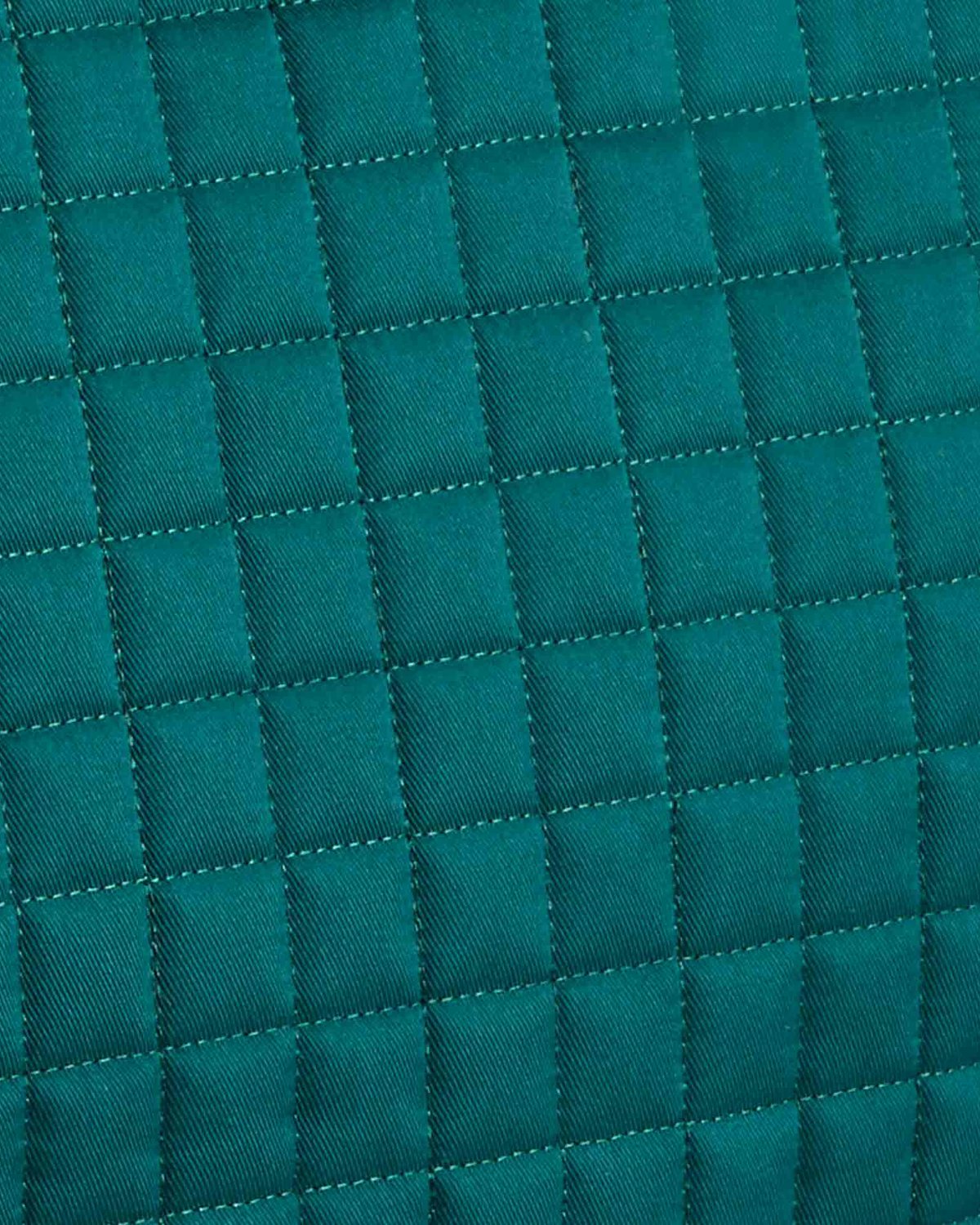 Premier Equine Close Contact Green Merino Wool Dressage Saddle Pad. Quilted design with decorative rope trim.