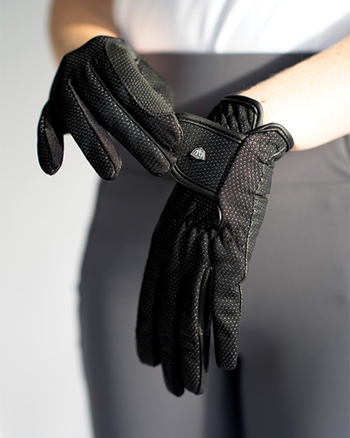 Woof Wear Windproof Riding Gloves - Black Equestrian Gloves - Equiflair Store