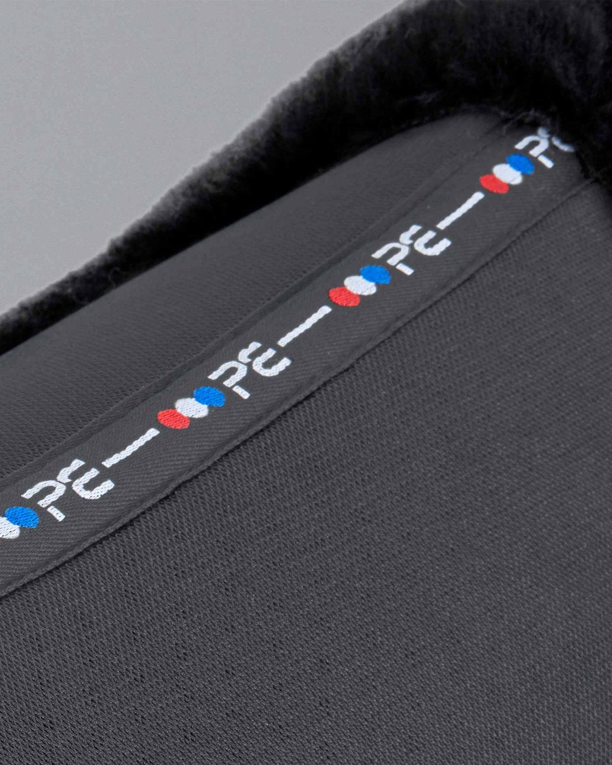 PREMIER EQUINE Dressage Saddle Pad: AirTechnology, Shockproof Wool, Black. Close Contact Comfort for Horse & Rider.