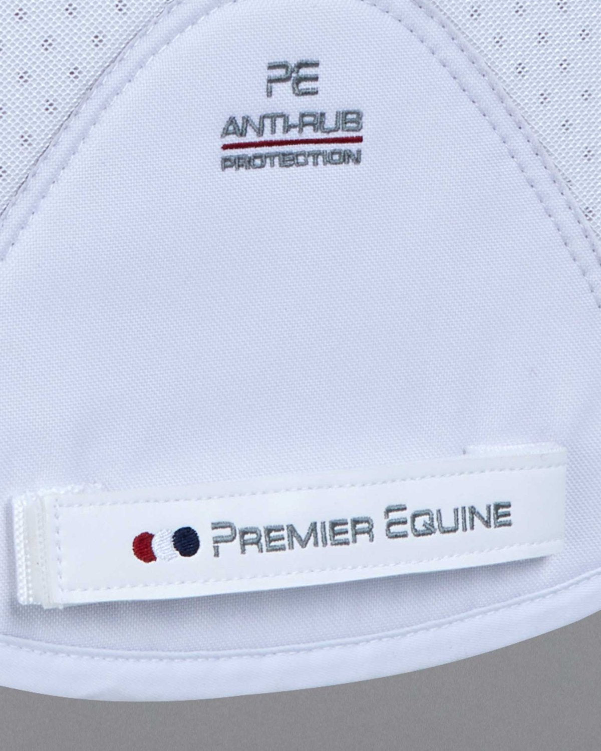 Premier Equine White Dressage Saddle Pad - Close Contact AirTechnology, Shockproof, Wool Lined
