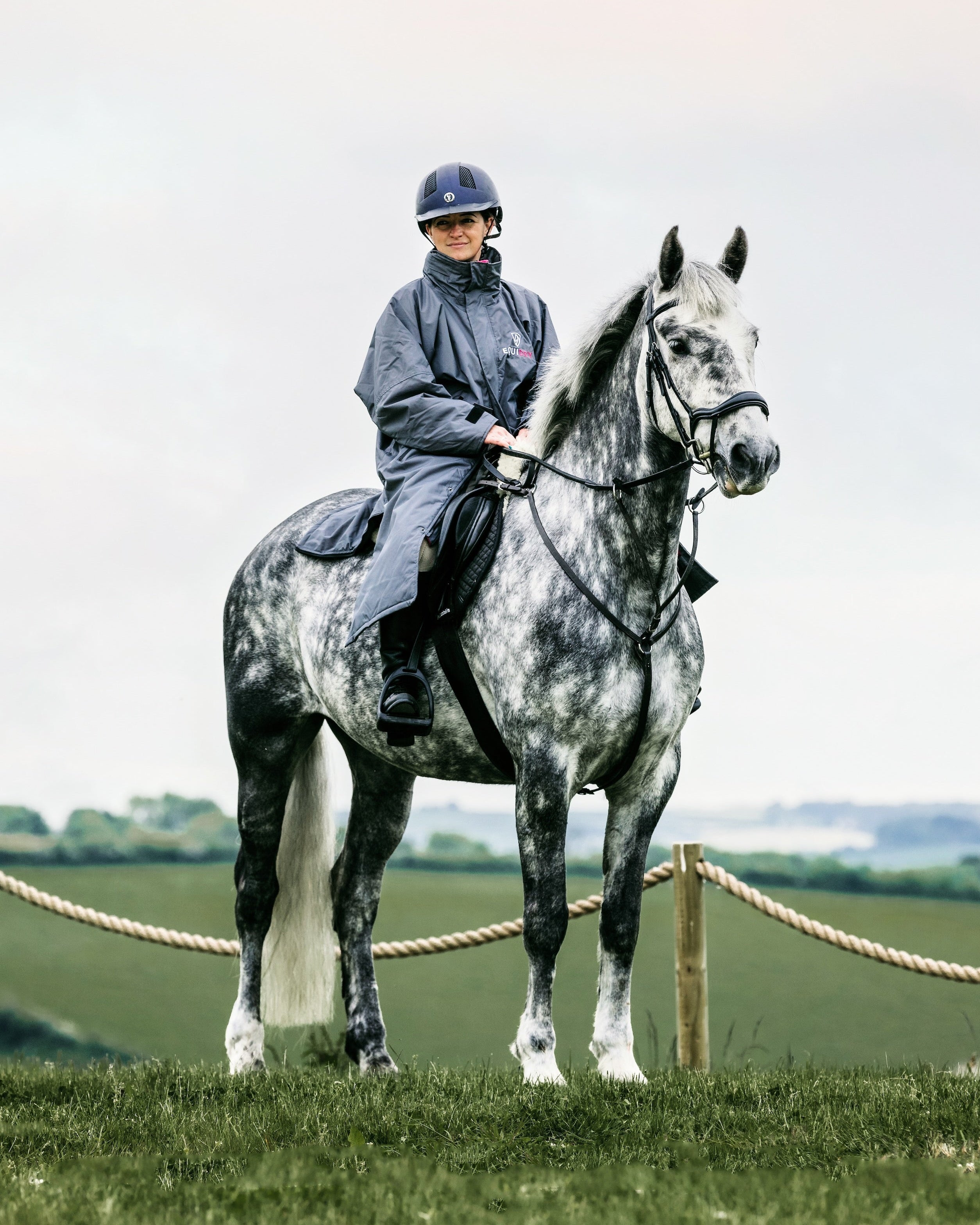 EQUIDRY Evolution Women's Mesh Lined Grey/Pink