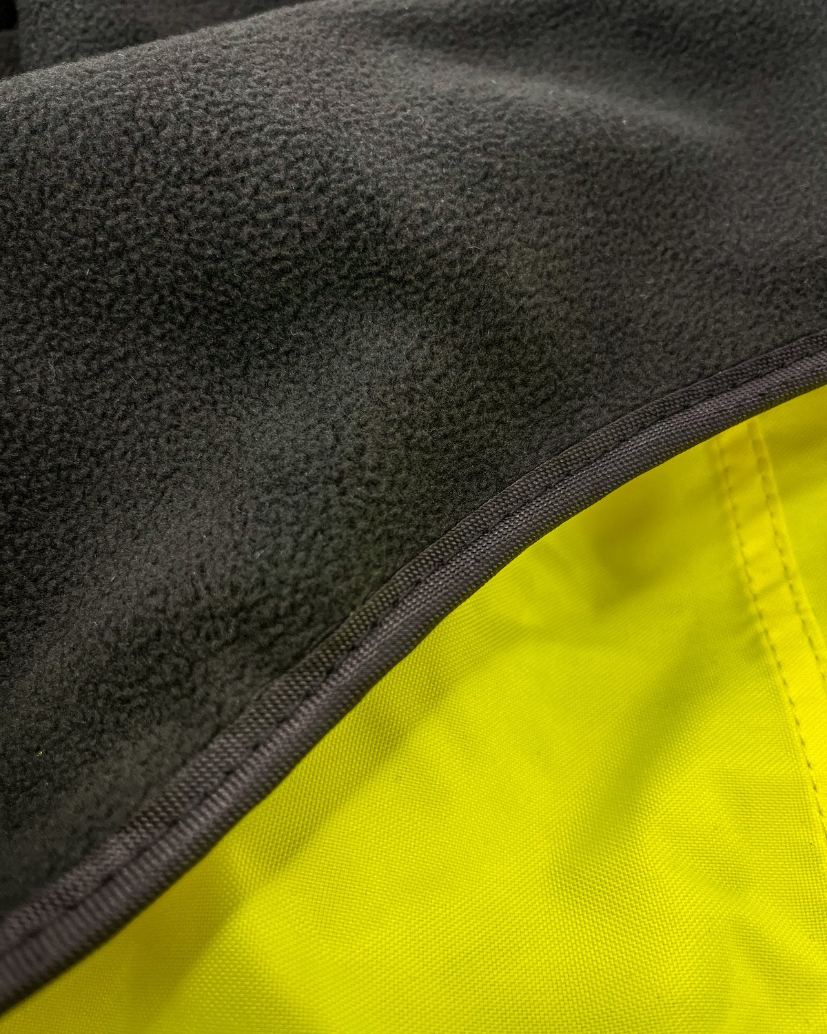 WOOF WEAR Hi Vis Exercise Sheet - Hi Viz Yellow & Black Fleece Horse Riding Rug - Reflective & Waterproof Equine Gear