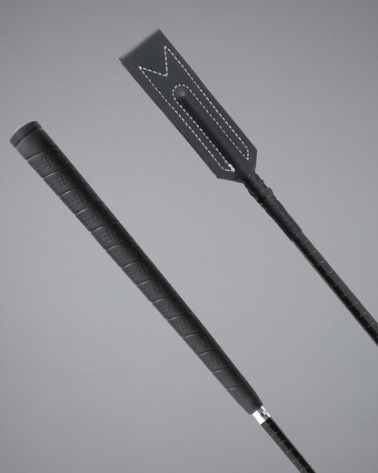 PREMIER EQUINE FOLIGNO Jumping Bat - Black - Classic sports piece for enhanced motion, sure grip handle, closed flap paddle.