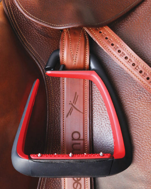 FREEJUMP Classic Wide Stirrup Leathers Black: Comfortable, stable horse riding stirrups for precise length adjustment.
