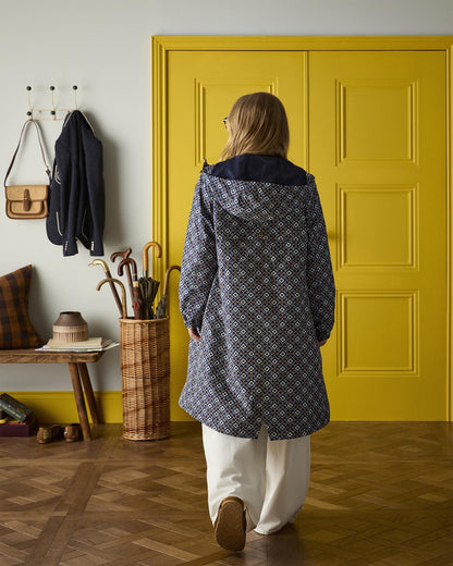 Joules Holkham Navy Packable Waterproof Raincoat. Women's patterned waterproof coat by Equiflair.