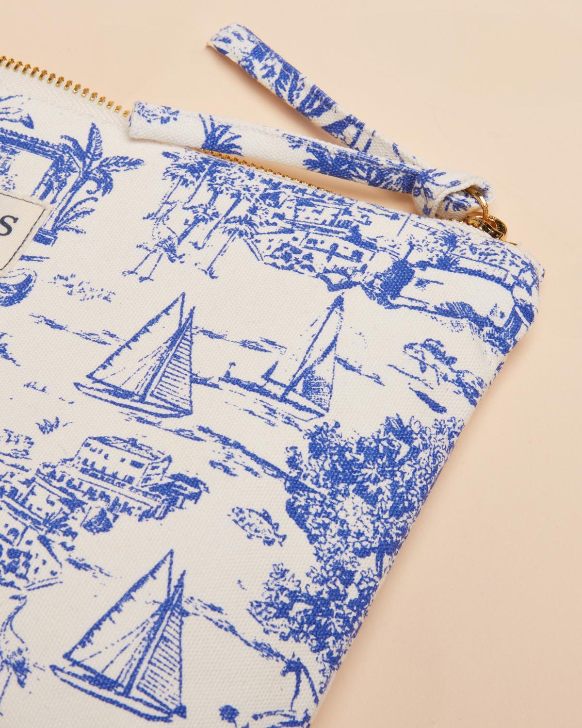 Joules Carrywell Zip Pouch Blue Toile