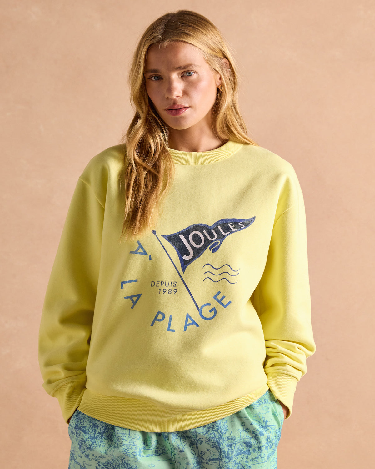Joules Yellow Graphic Crew Sweatshirt Jumper. Relaxed Fit Fashion Top for Women.
