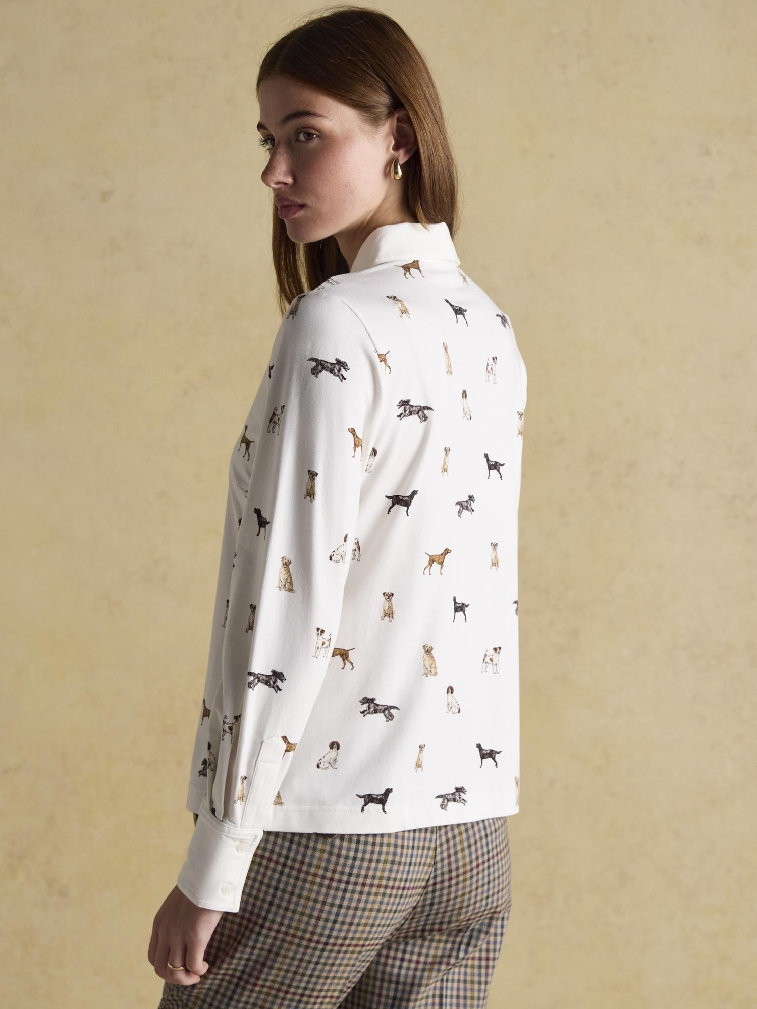 Joules X Eleanor Tomlinson Jersey Shirt - Cream Dogs Print. Ladies Designer Top, Dog Motif, Stylish Fashion, Casual Wear.