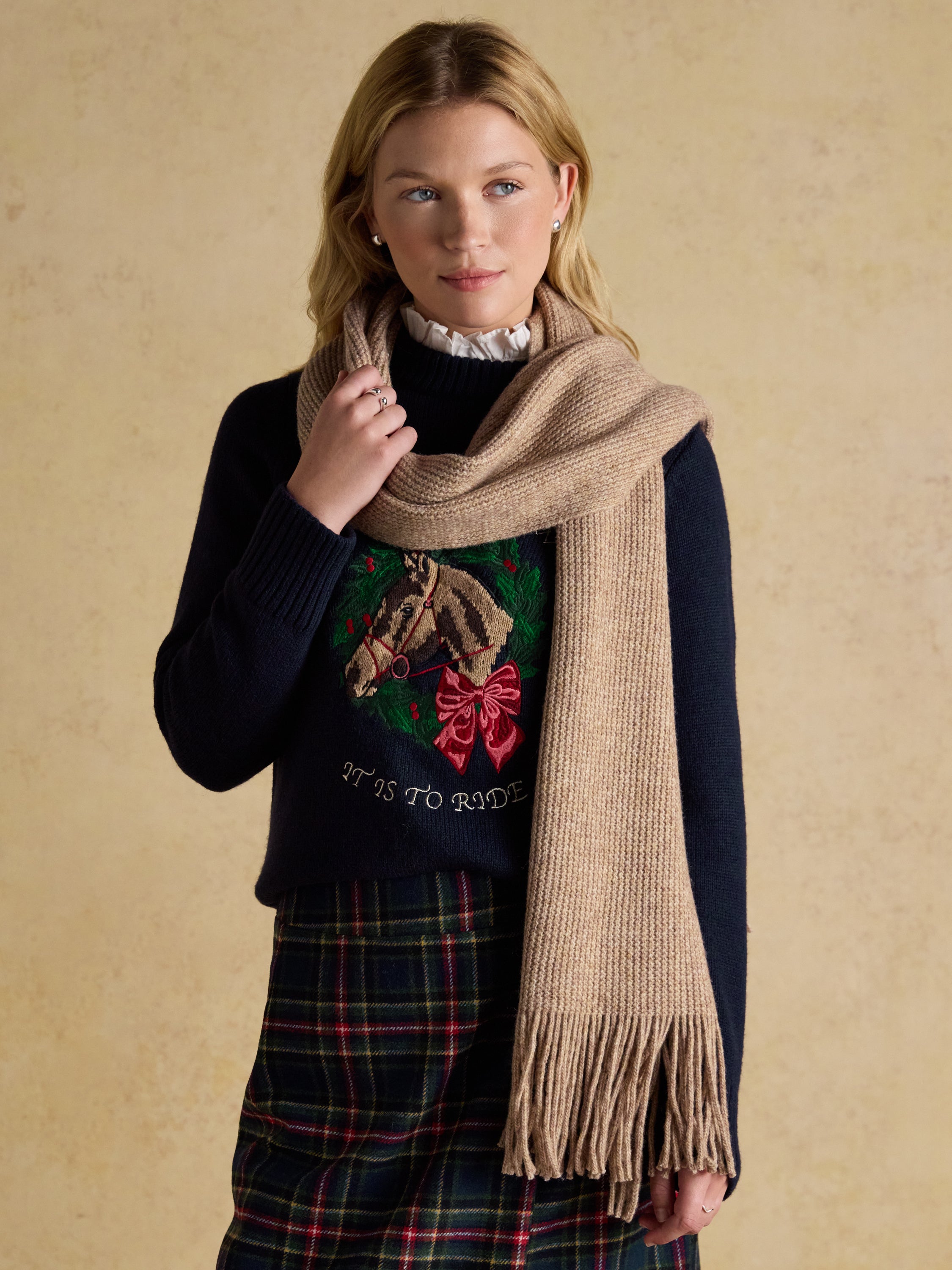 Equiflair: Joules Rosa Oatmeal Scarf - Knitted Scarf with Fringed Edges and Tonal Branding