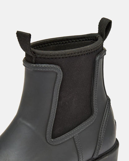 JOULES Oakfield Black Short Wellies: Neoprene Lined Rubber Rain Boots for Women - Stylish & Durable