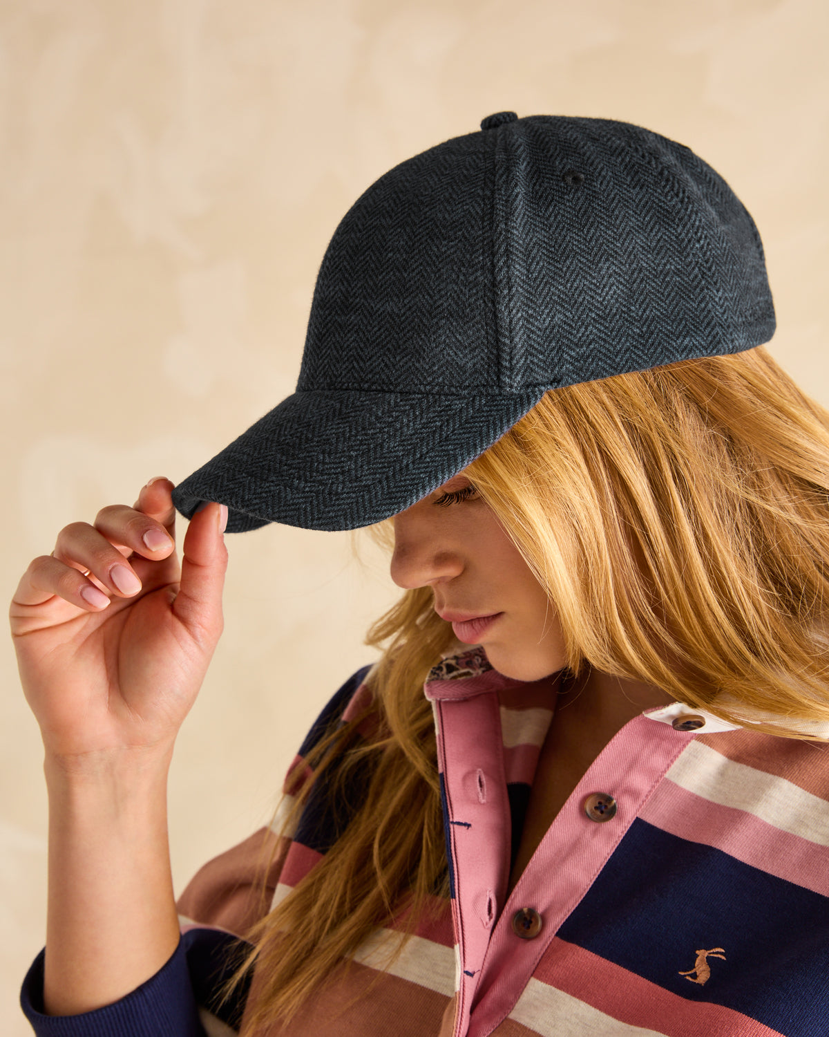 JOULES Daley Herringbone Cap Navy: Women's Fashionable Navy Cap - Equiflair