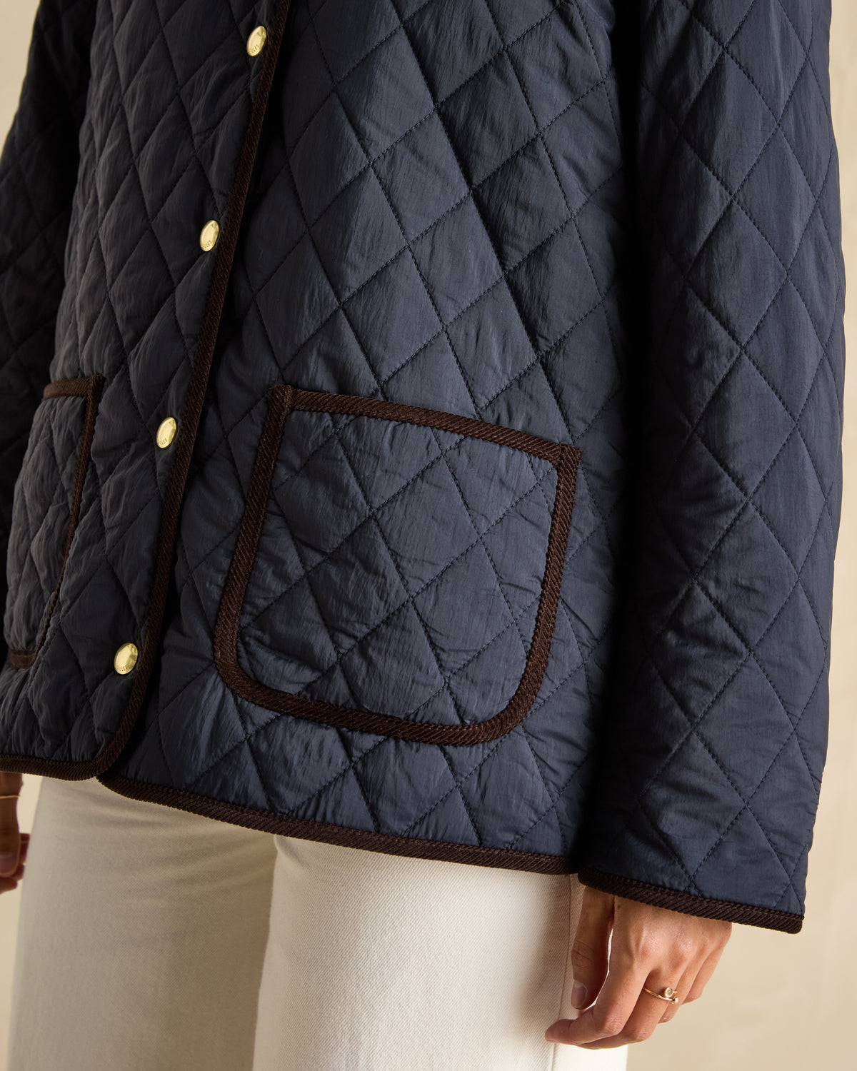 JOULES QUINN Navy Showerproof Diamond Quilted Coat with Corduroy Collar & Pockets | Stylish Women's Outerwear