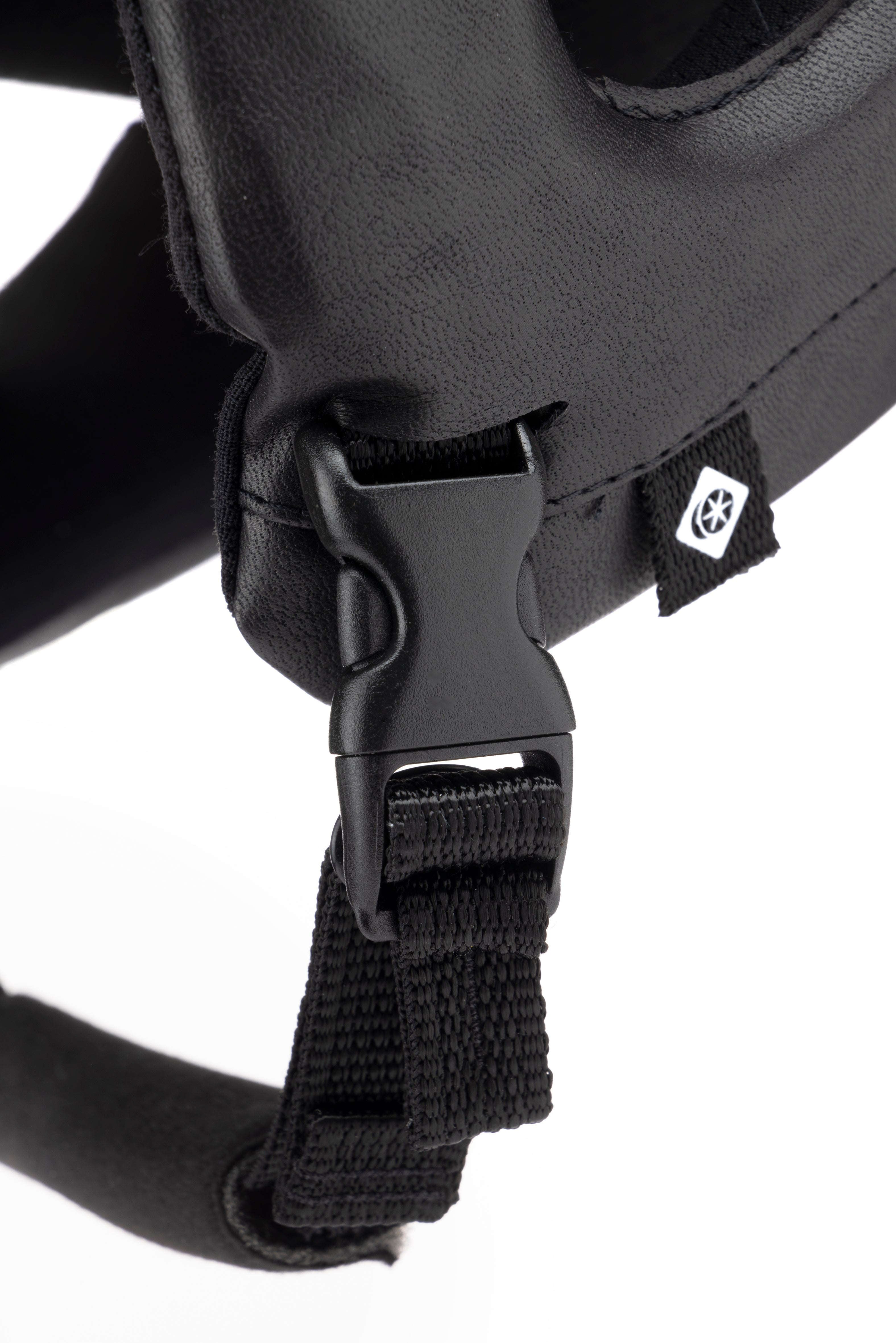 Charles Owen Race II Jockey Skull Black Buckle Detail - Equestrian Helmet