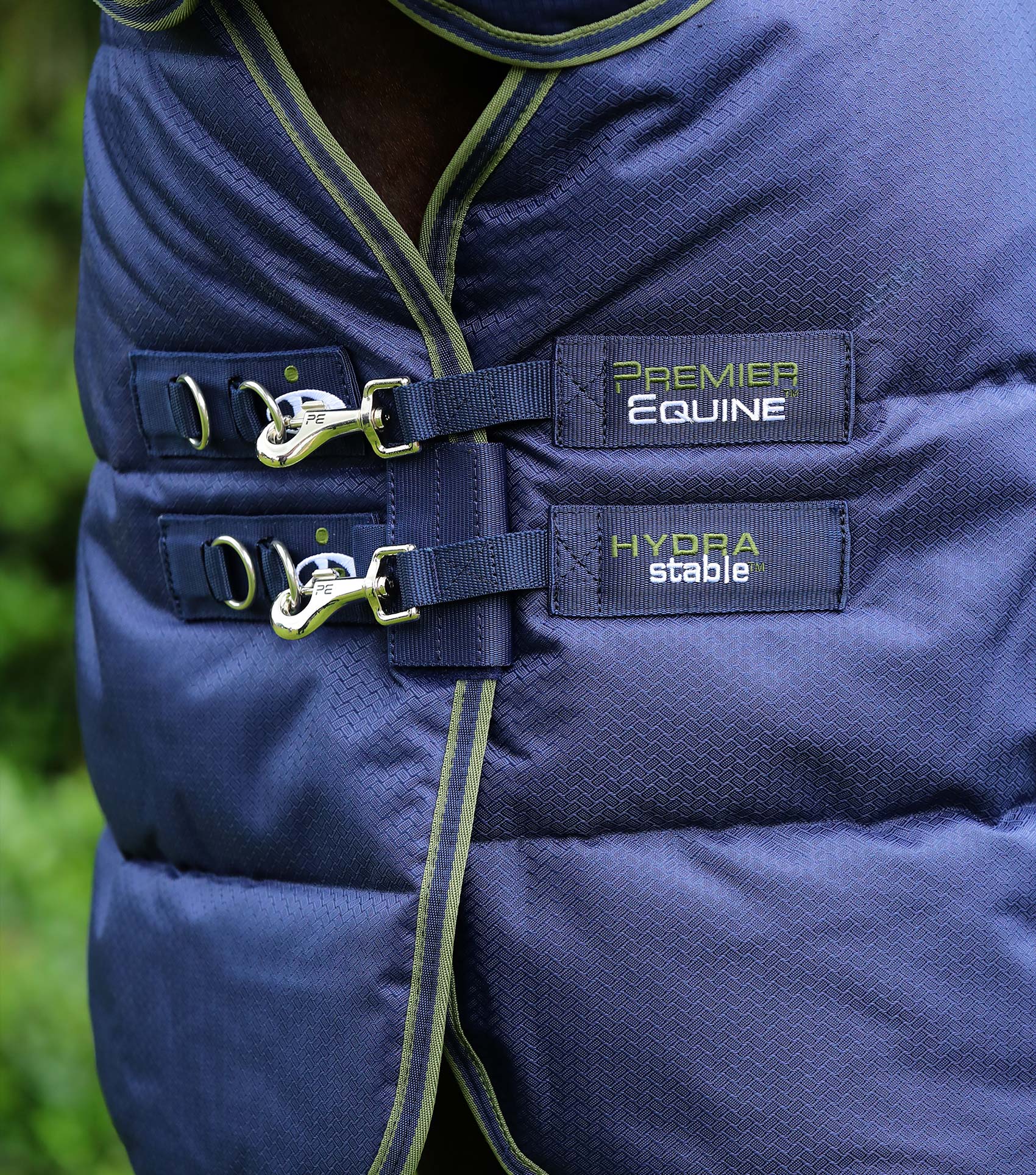 Premier Equine Hydra 350g Stable Rug Navy: Horse Blanket Close-Up, Equine Comfort, Horse Rug, Animal Protection