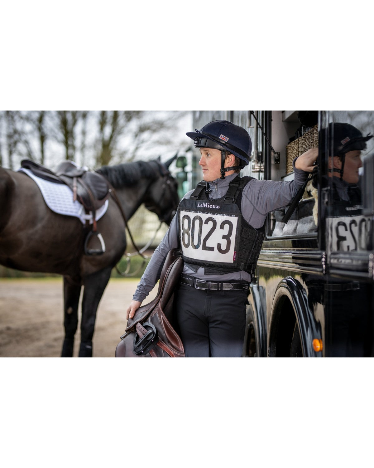 LeMieux Eventing Bib Black