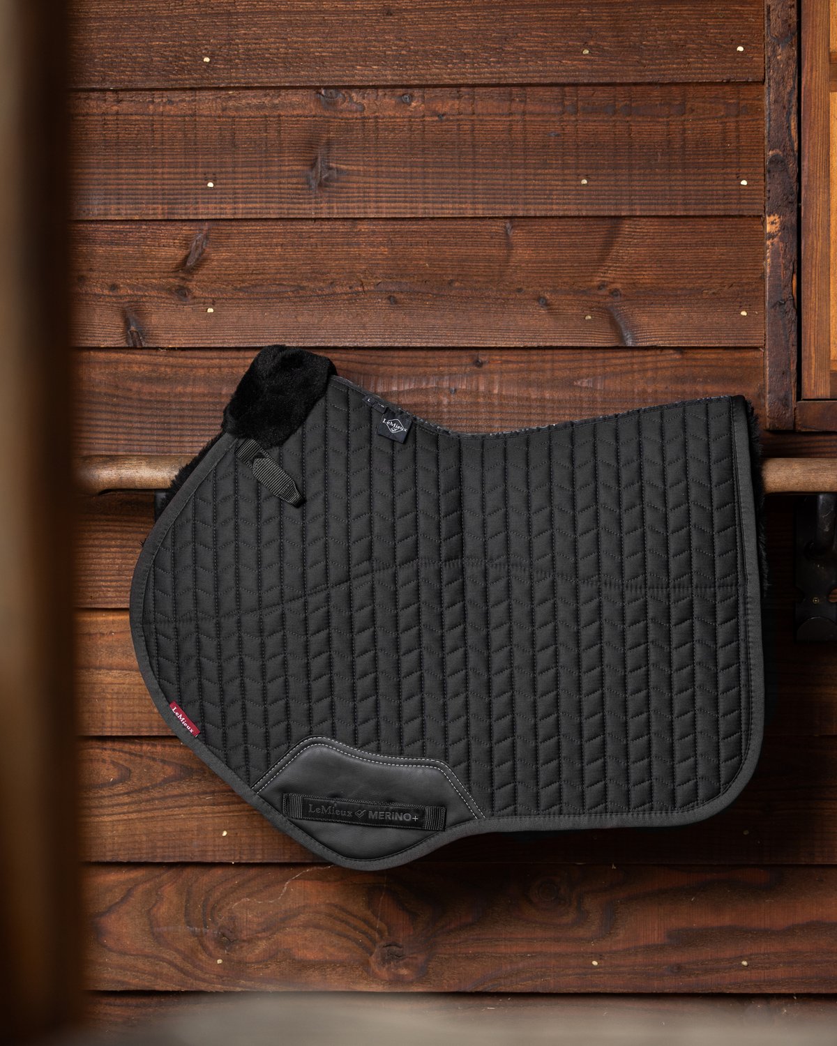 LeMieux Merino+ Half Lined Close Contact Square Black/Black