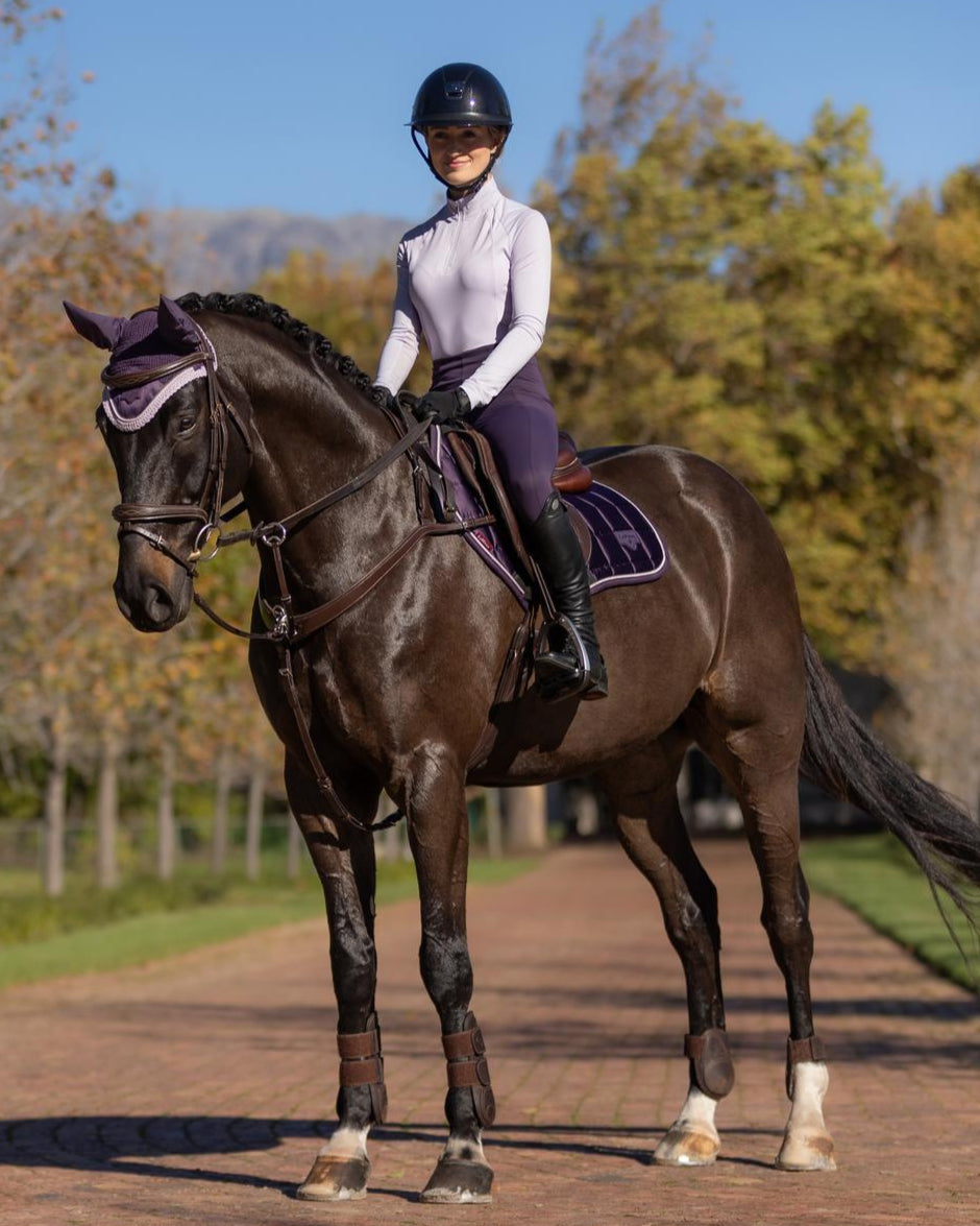 LeMieux Loire Classic Close Contact Square Juniper