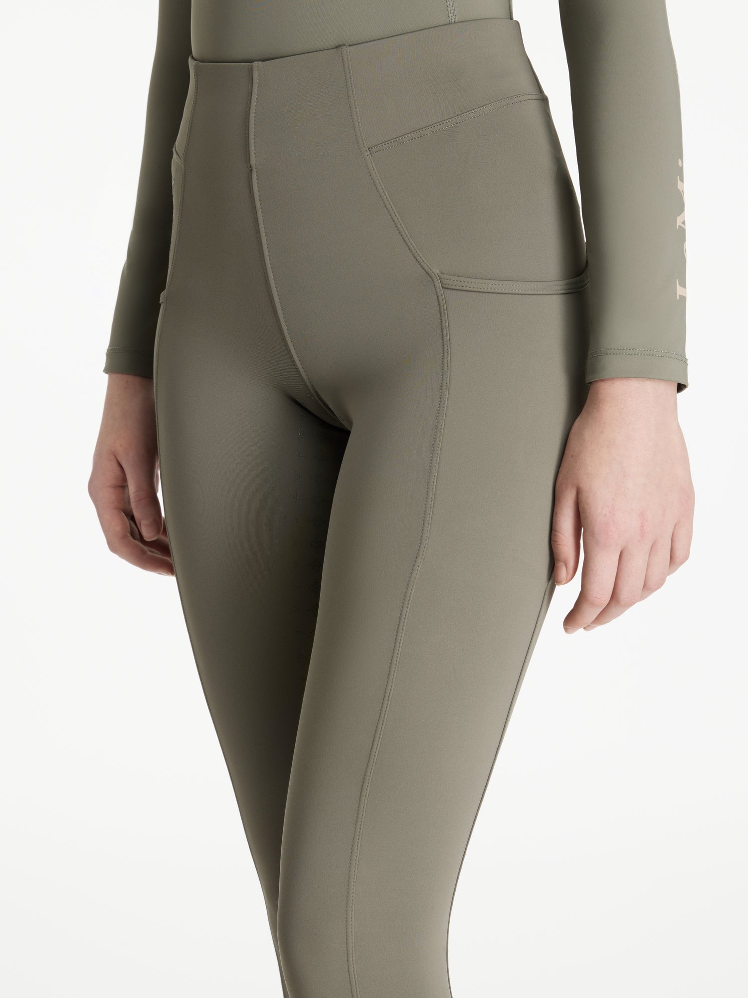LeMieux Young Rider Orla Pull Ons Rosemary