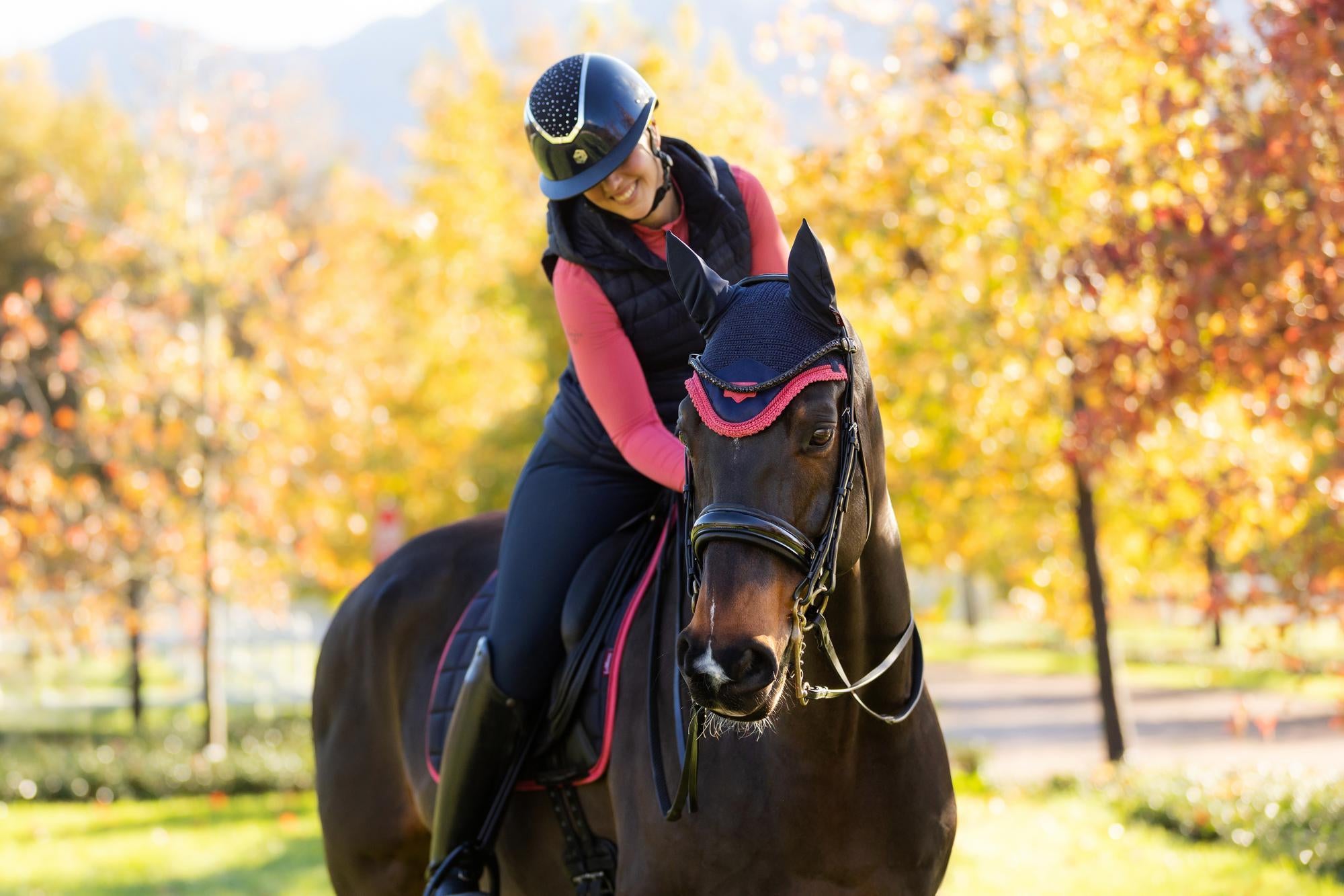 LeMieux Loire Fly Hood Navy/Cranberry