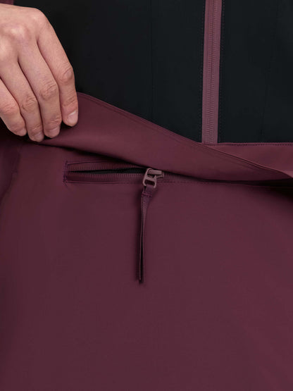 LeMieux Phoebe Half Zip Waterproof Anorak in Bramble and Black, showing zipper detail.