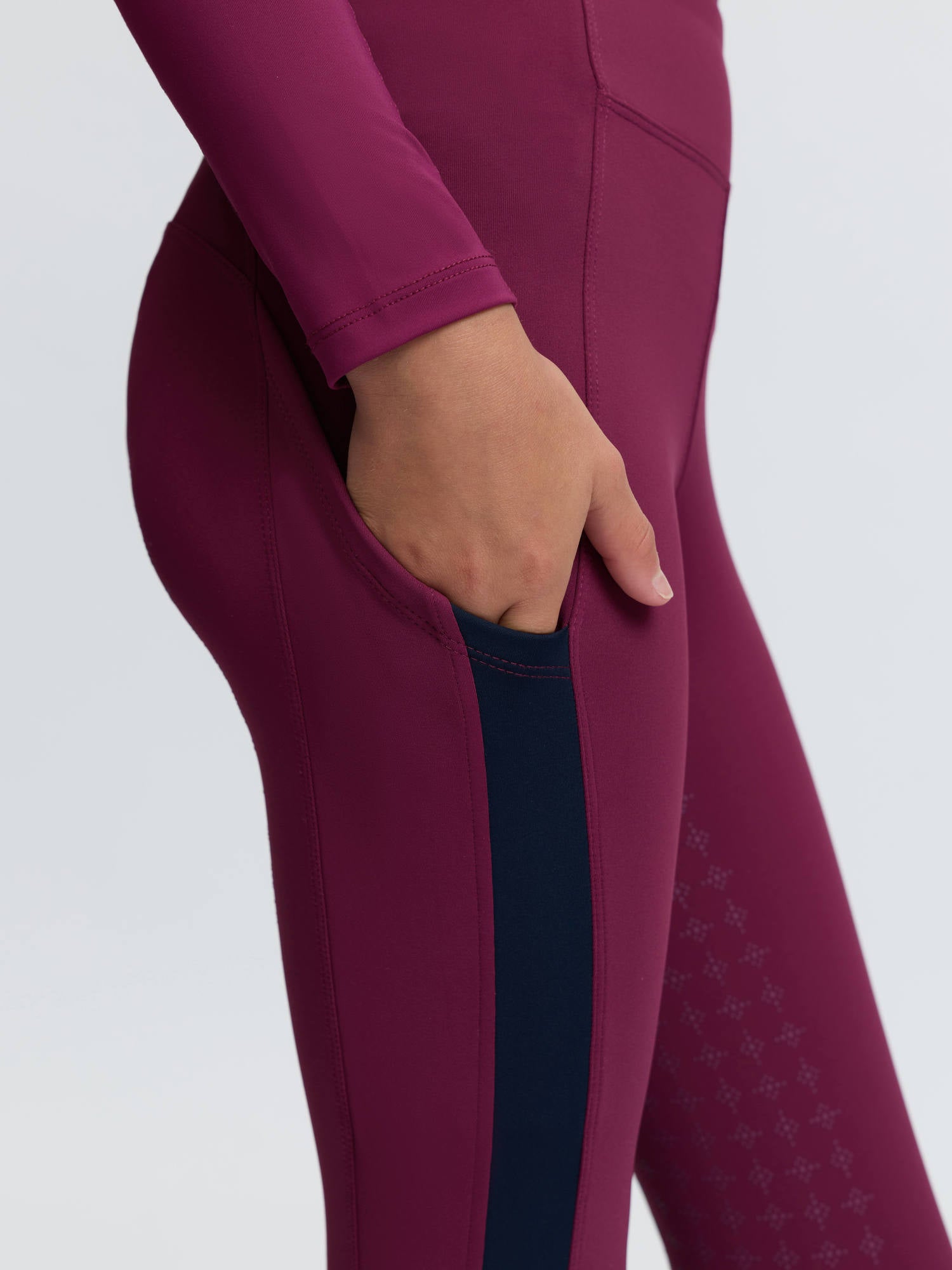 LeMieux Young Rider Orla Pull Ons Blackberry
