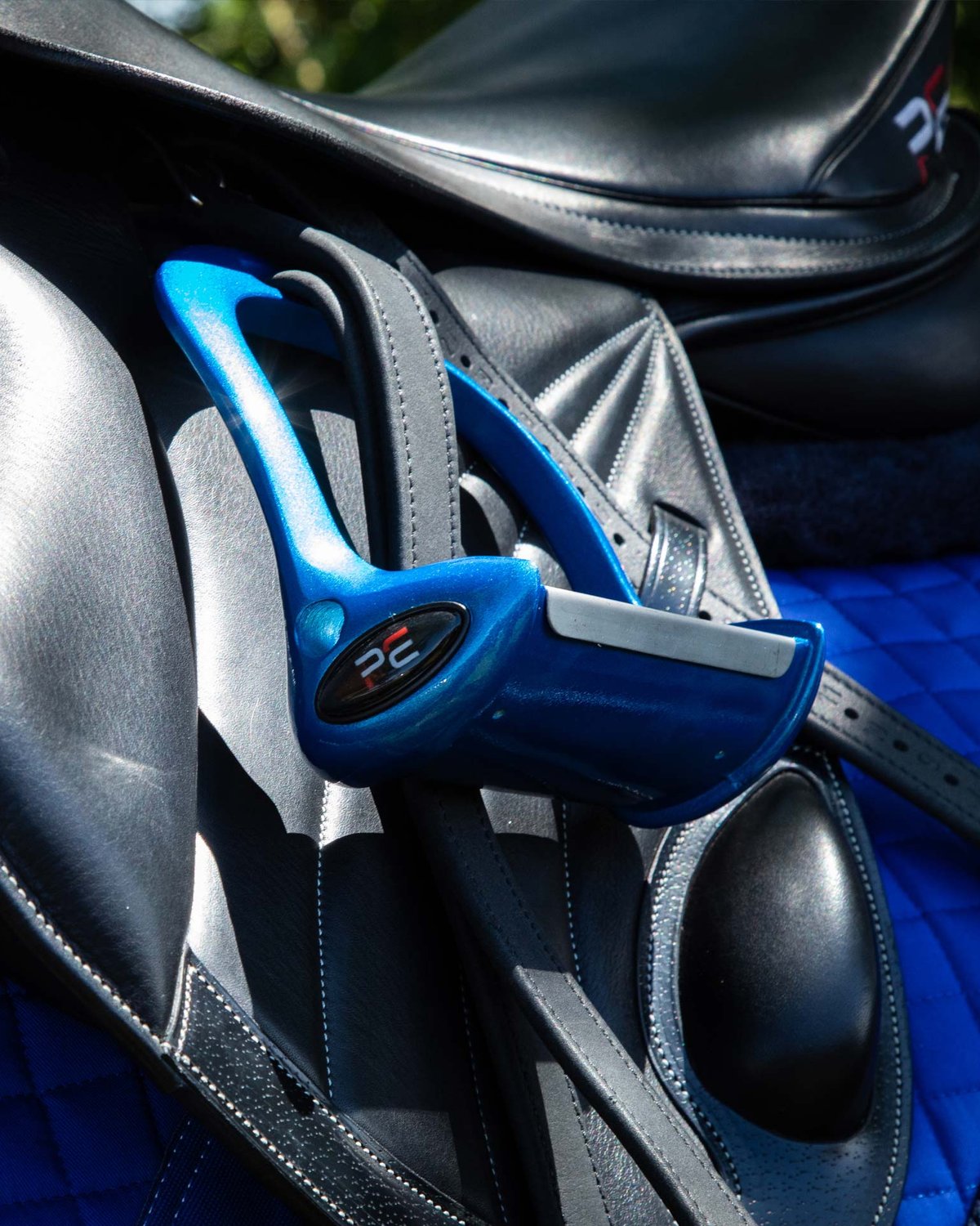 Premier Equine Jopollo Aluminium Performance Stirrups Blue